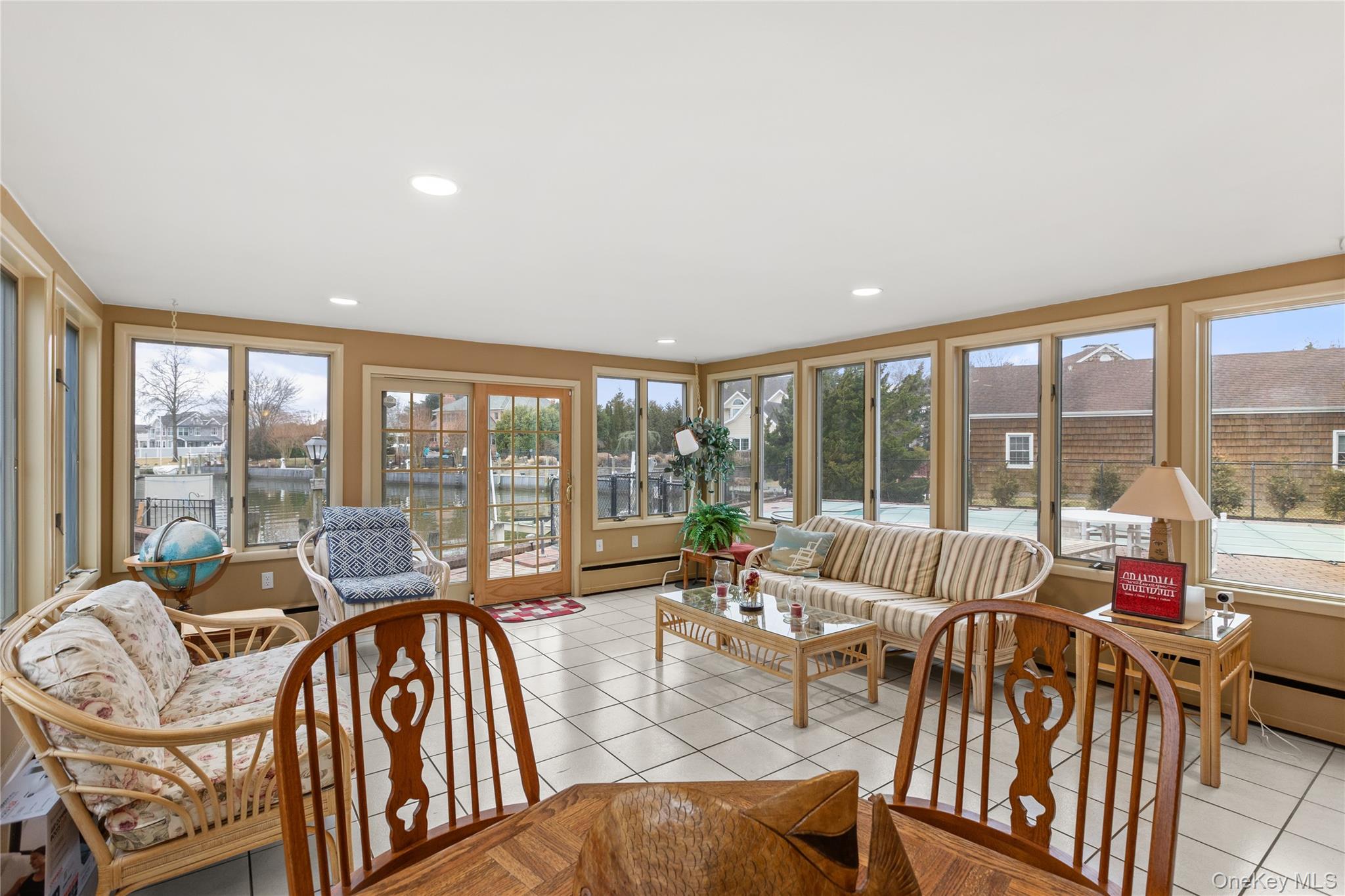 66 Davison Lane E, West Islip, NY 11795