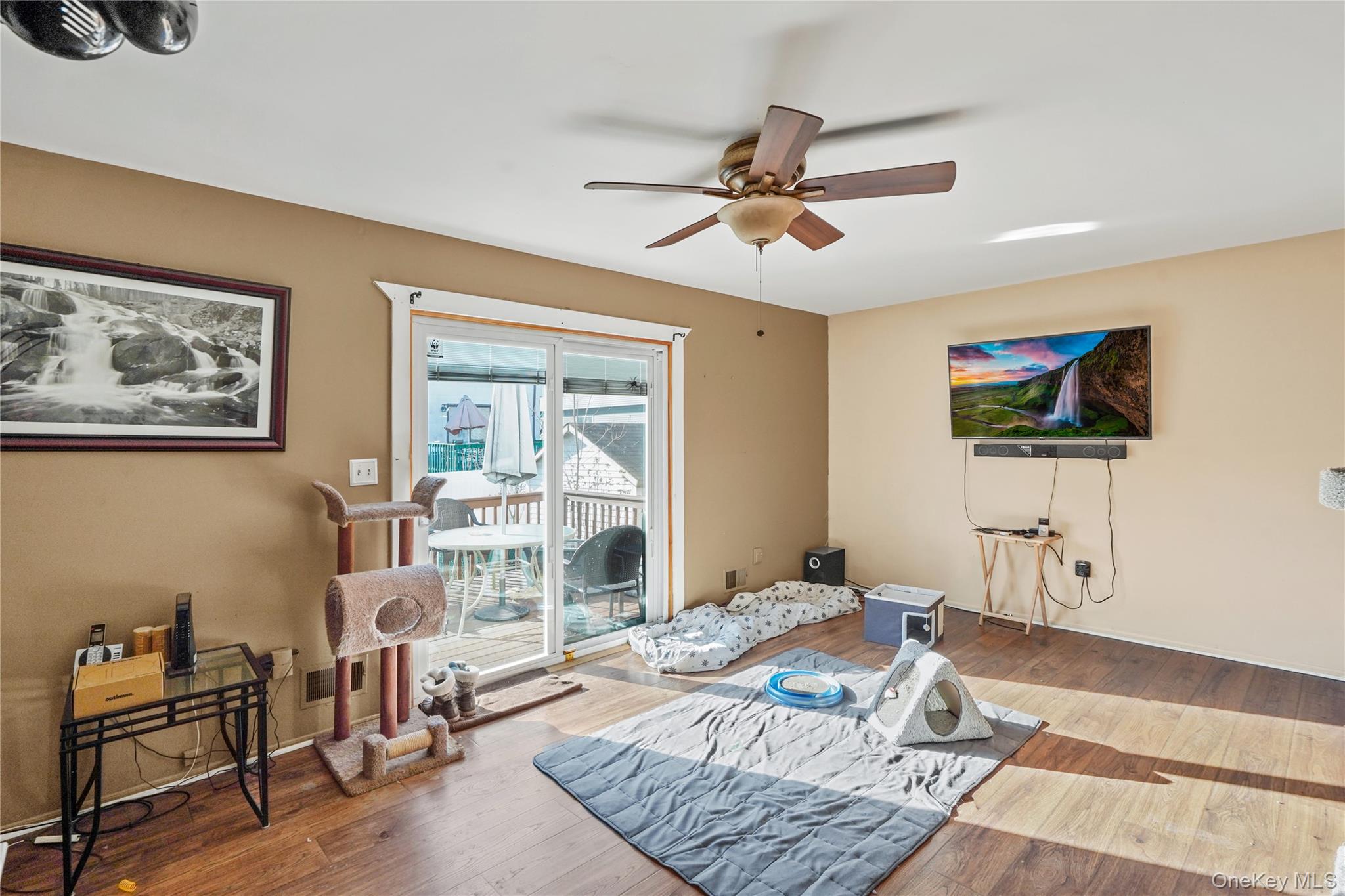 82 Division Avenue, Spring Valley, NY 10977