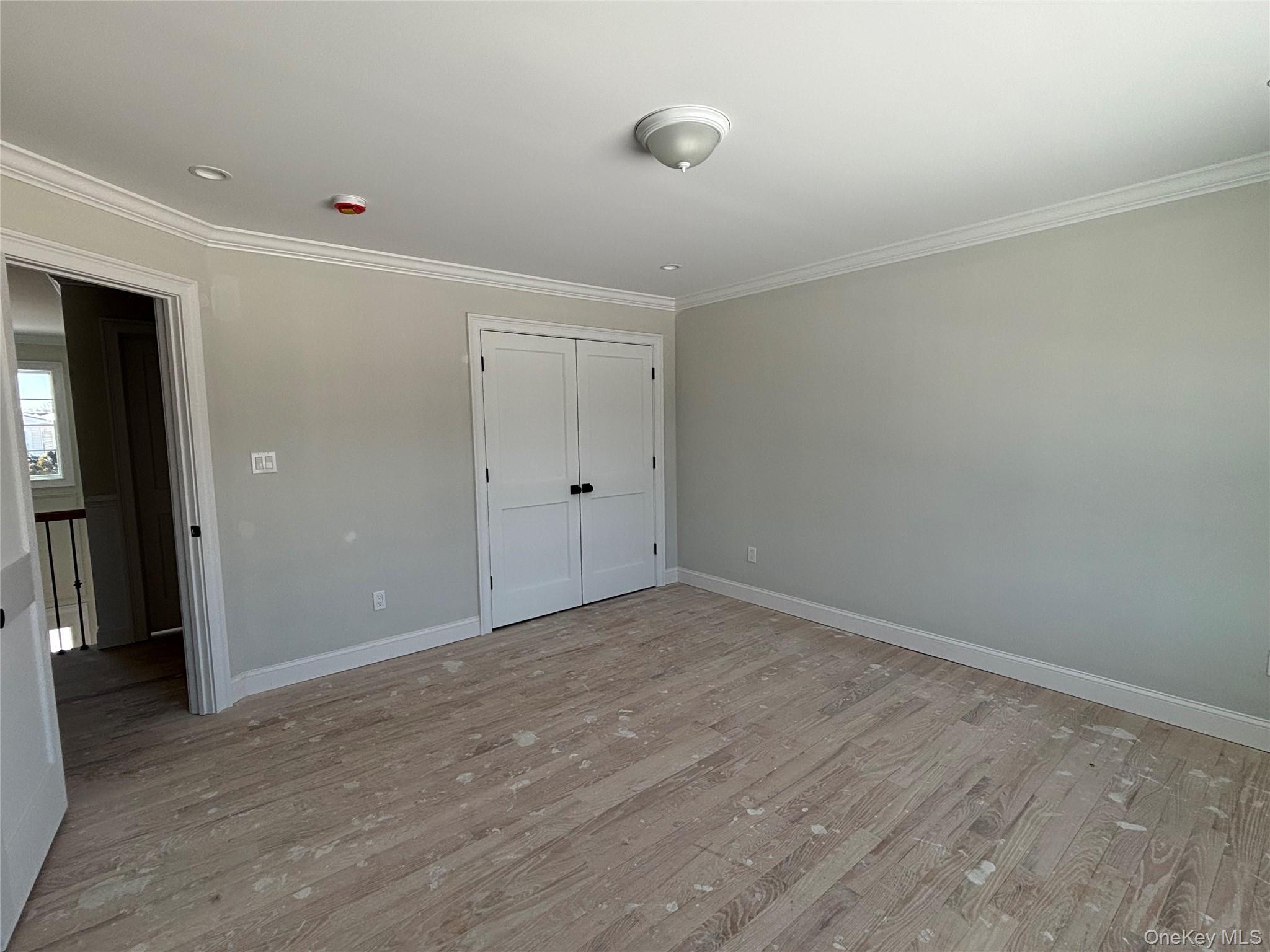 348 Fairway Drive, Franklin Square, NY 11010