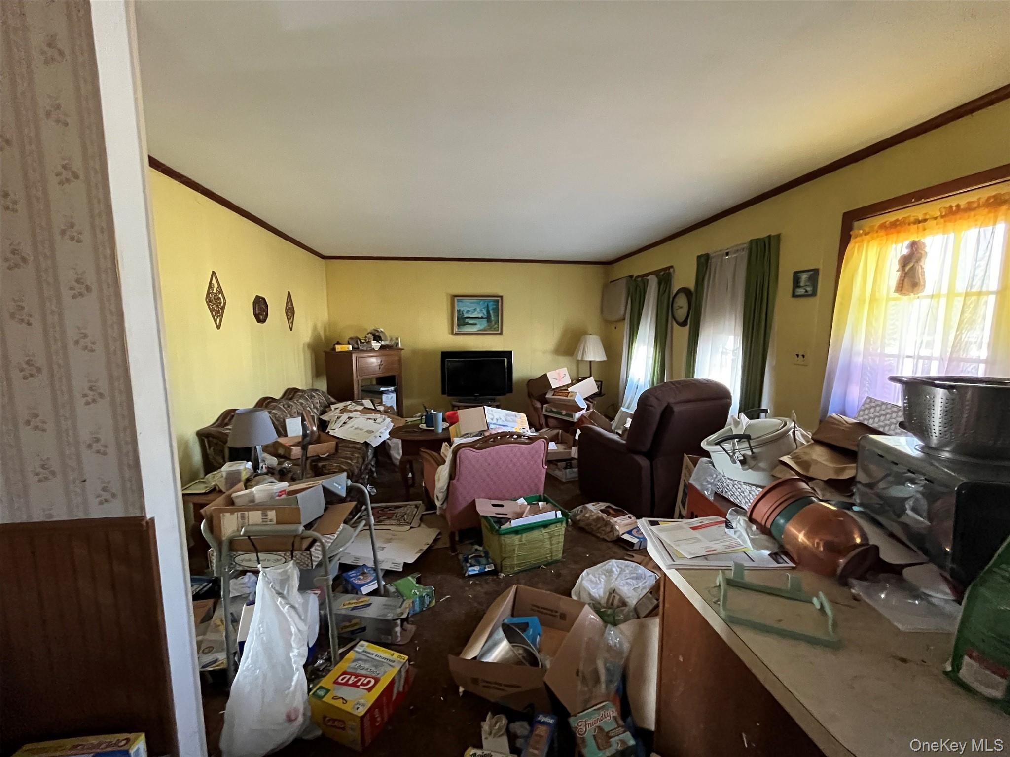 5 Louis Place, Nesconset, NY 11767