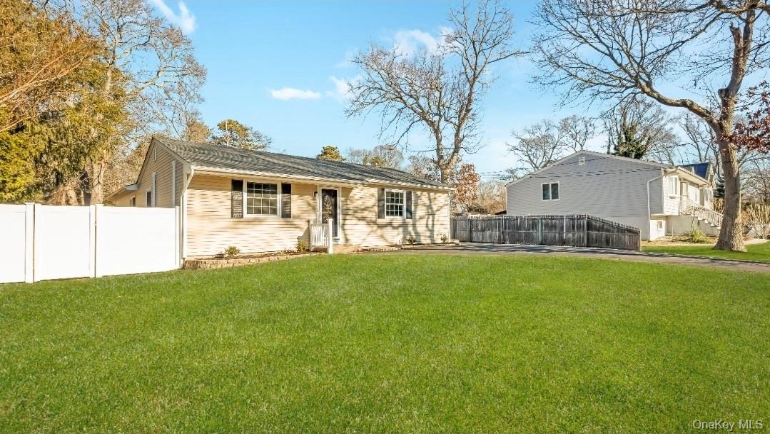 59 Nelson Road, Selden, NY 11784