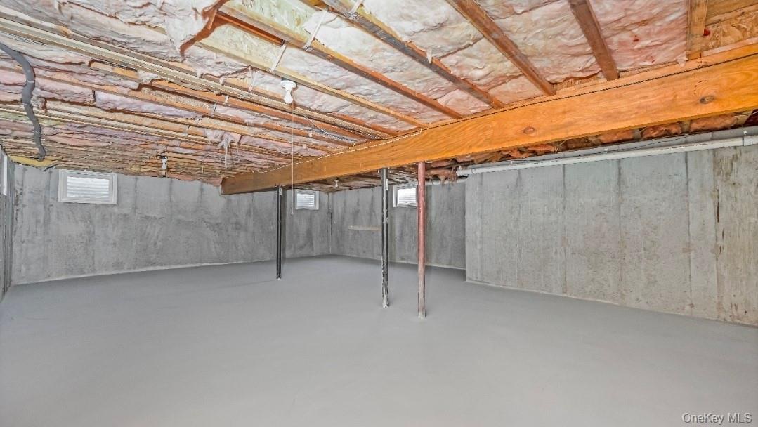 59 Nelson Road, Selden, NY 11784