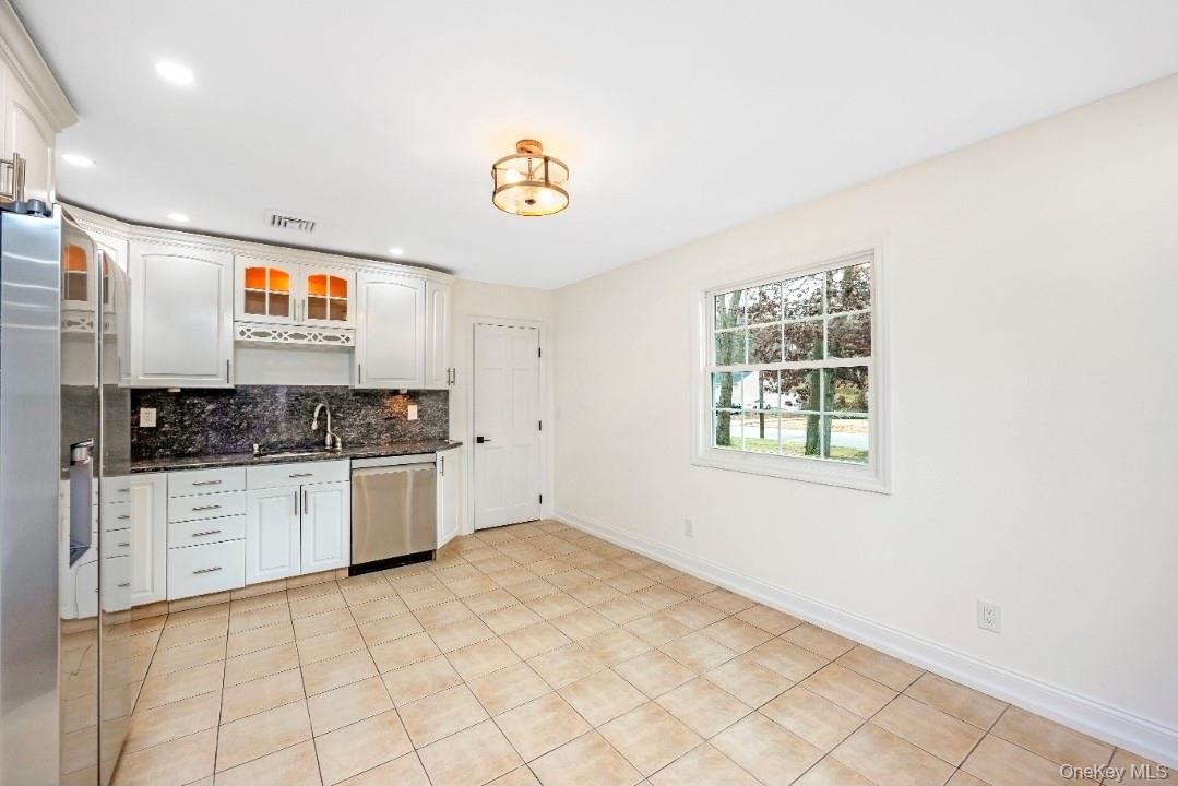 59 Nelson Road, Selden, NY 11784