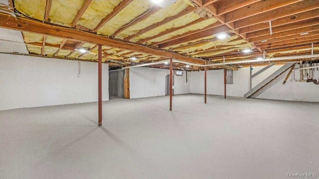 59 Nelson Road, Selden, NY 11784