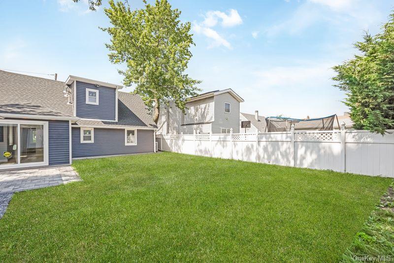 335 Peninsula Boulevard, Cedarhurst, NY 11516