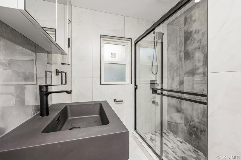 335 Peninsula Boulevard, Cedarhurst, NY 11516