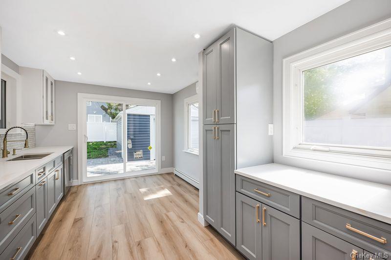 335 Peninsula Boulevard, Cedarhurst, NY 11516