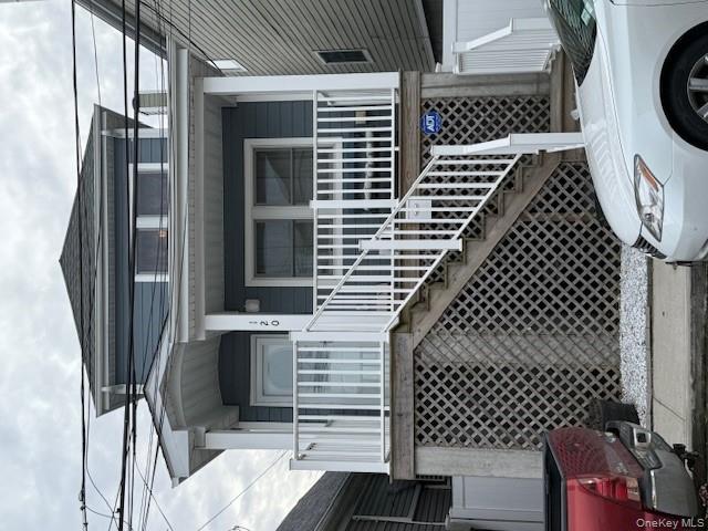 120 E 6th Road, Broad Channel, NY 11693