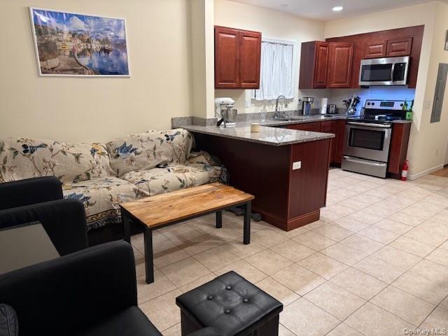 120 E 6th Road, Broad Channel, NY 11693