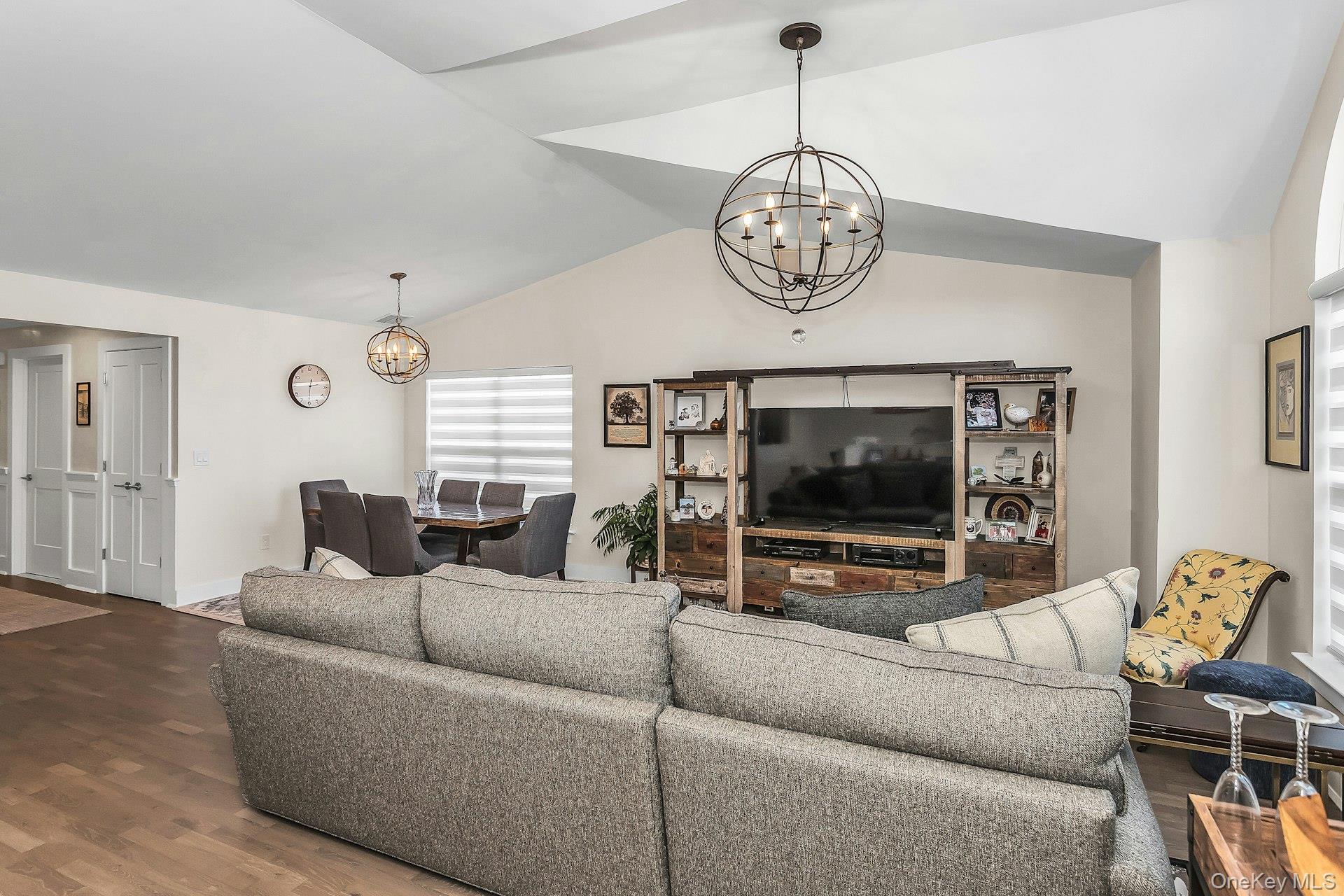 710 Breton Way # 710, Glen Cove, NY 11542