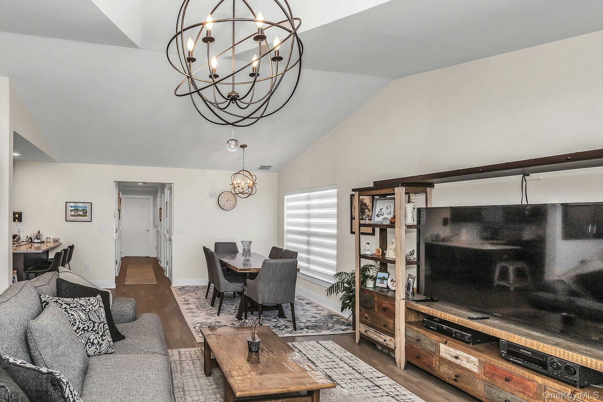 710 Breton Way # 710, Glen Cove, NY 11542