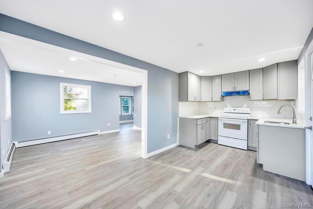 231 Elm Road W, Mastic Beach, NY 11951