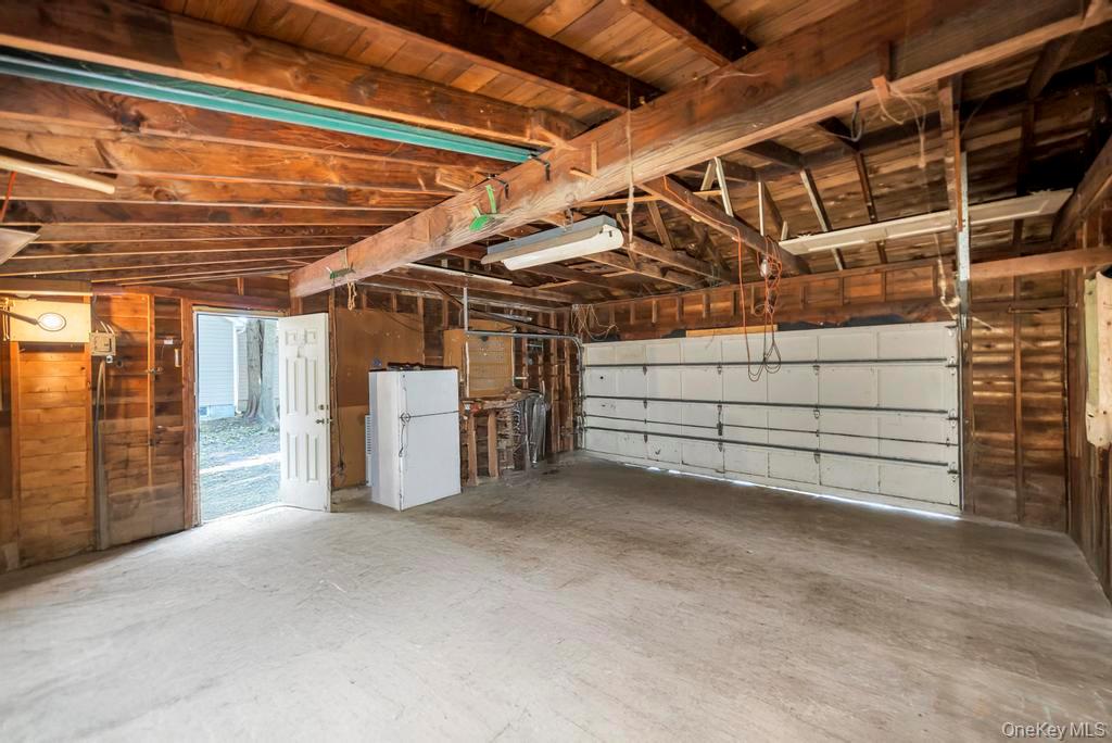 231 Elm Road W, Mastic Beach, NY 11951