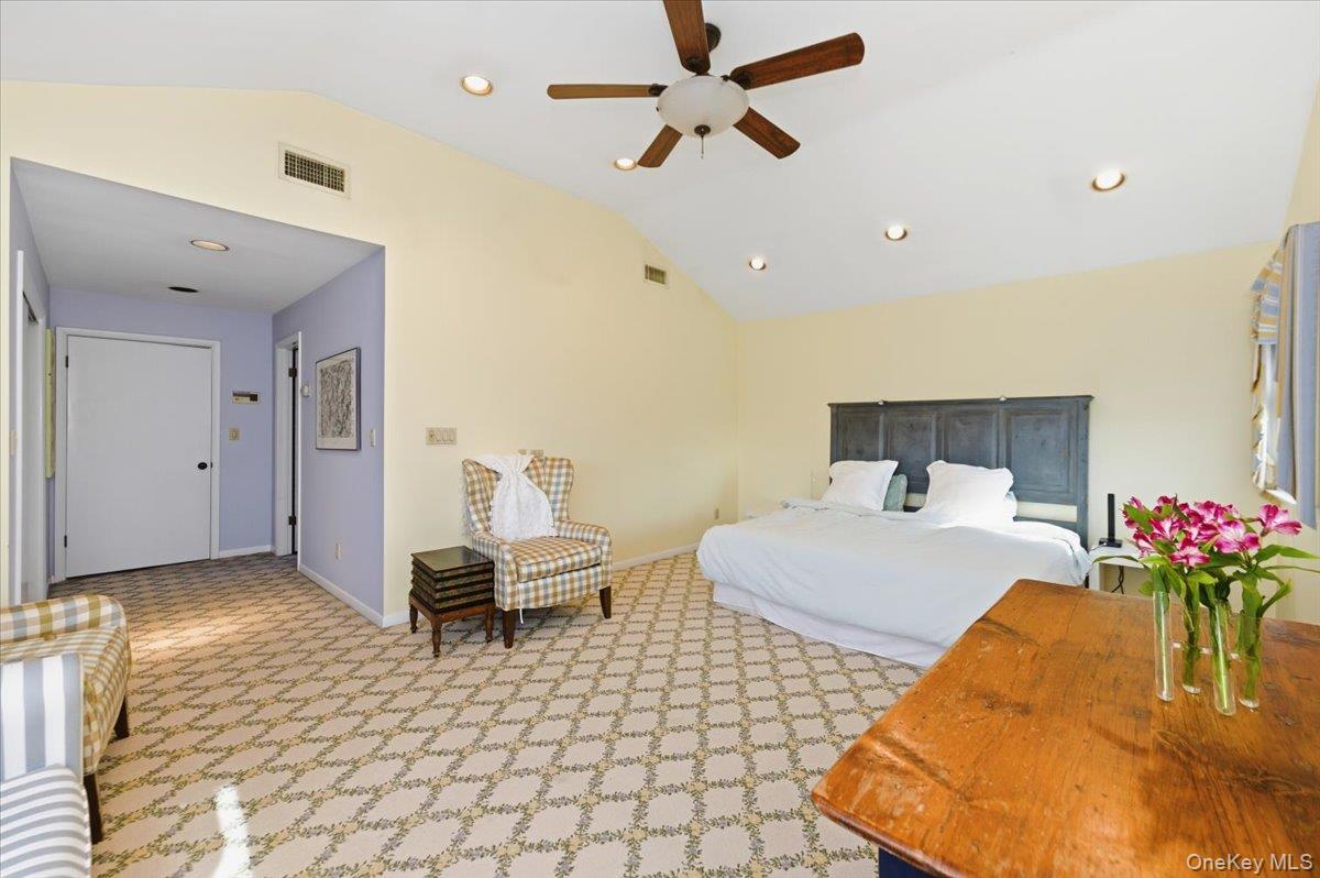 1495 bay Boulevard, Atlantic Beach, NY 11509