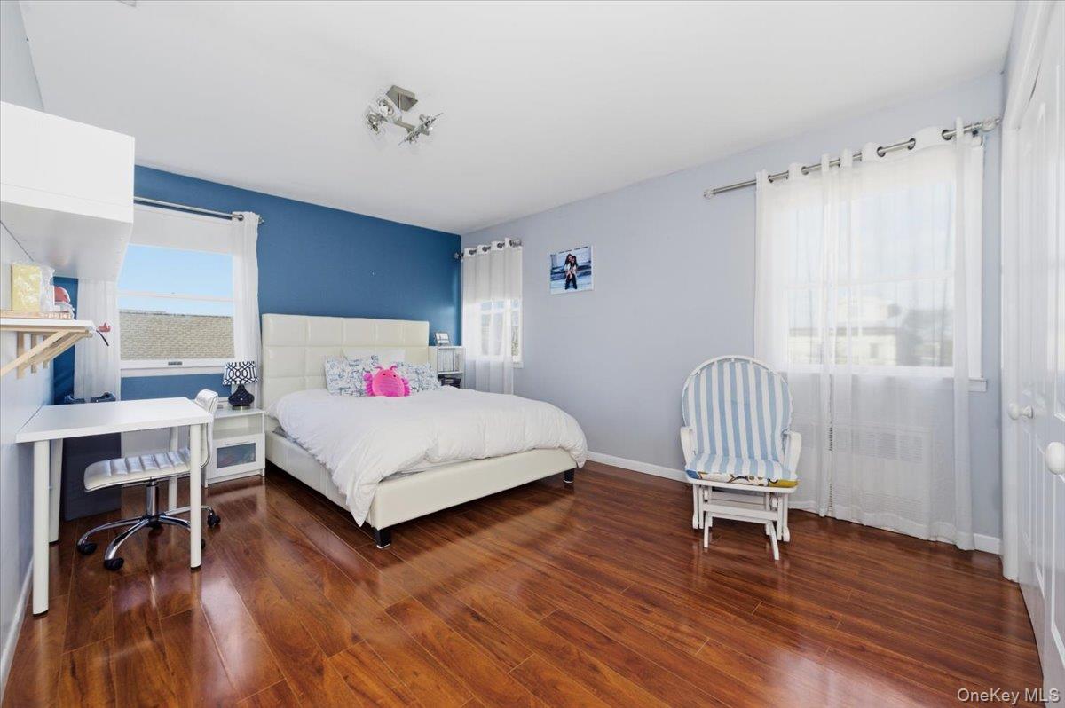 1495 bay Boulevard, Atlantic Beach, NY 11509