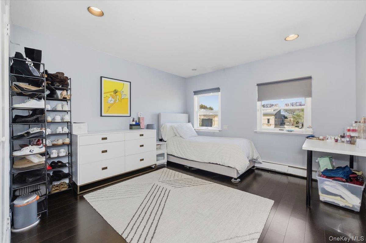 1495 bay Boulevard, Atlantic Beach, NY 11509