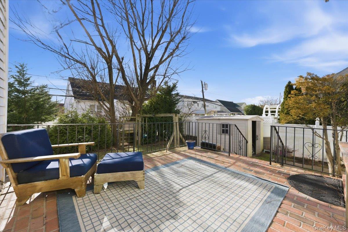 1495 bay Boulevard, Atlantic Beach, NY 11509