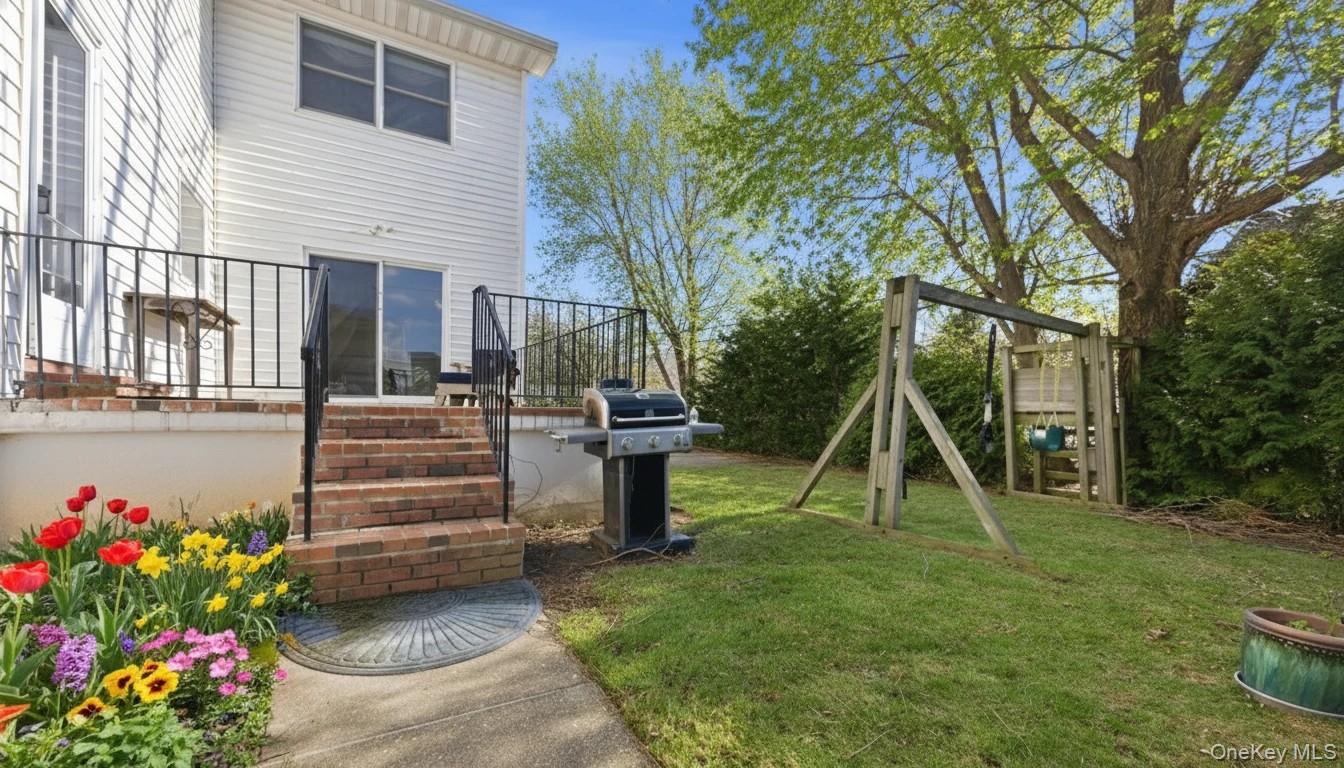 1495 bay Boulevard, Atlantic Beach, NY 11509