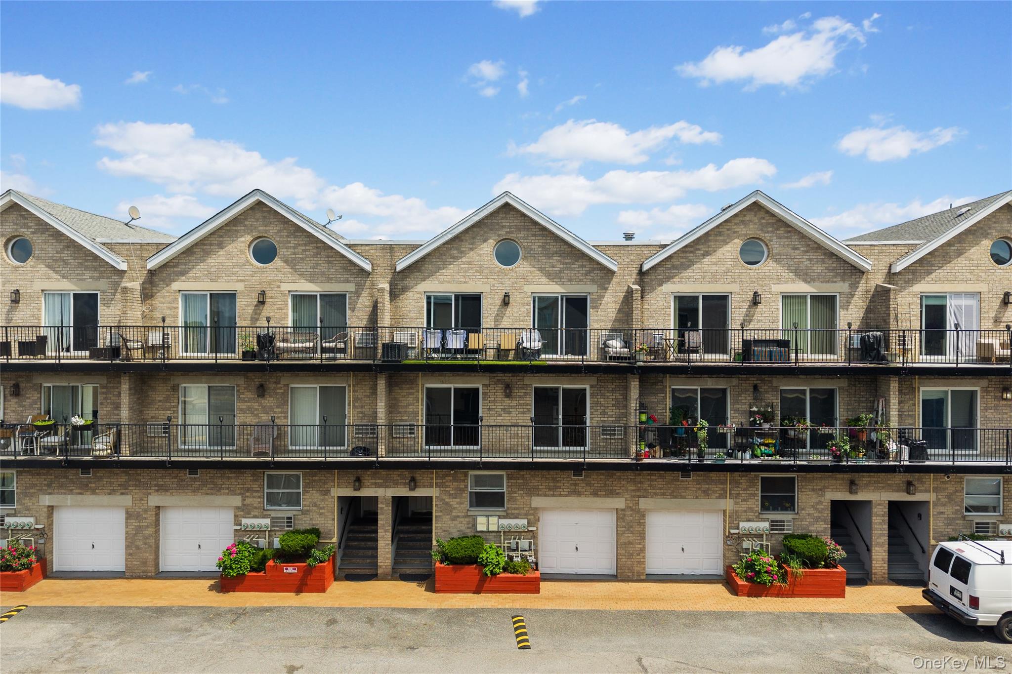 10 Pennyfield Ave Avenue # 5C, Bronx, NY 10465