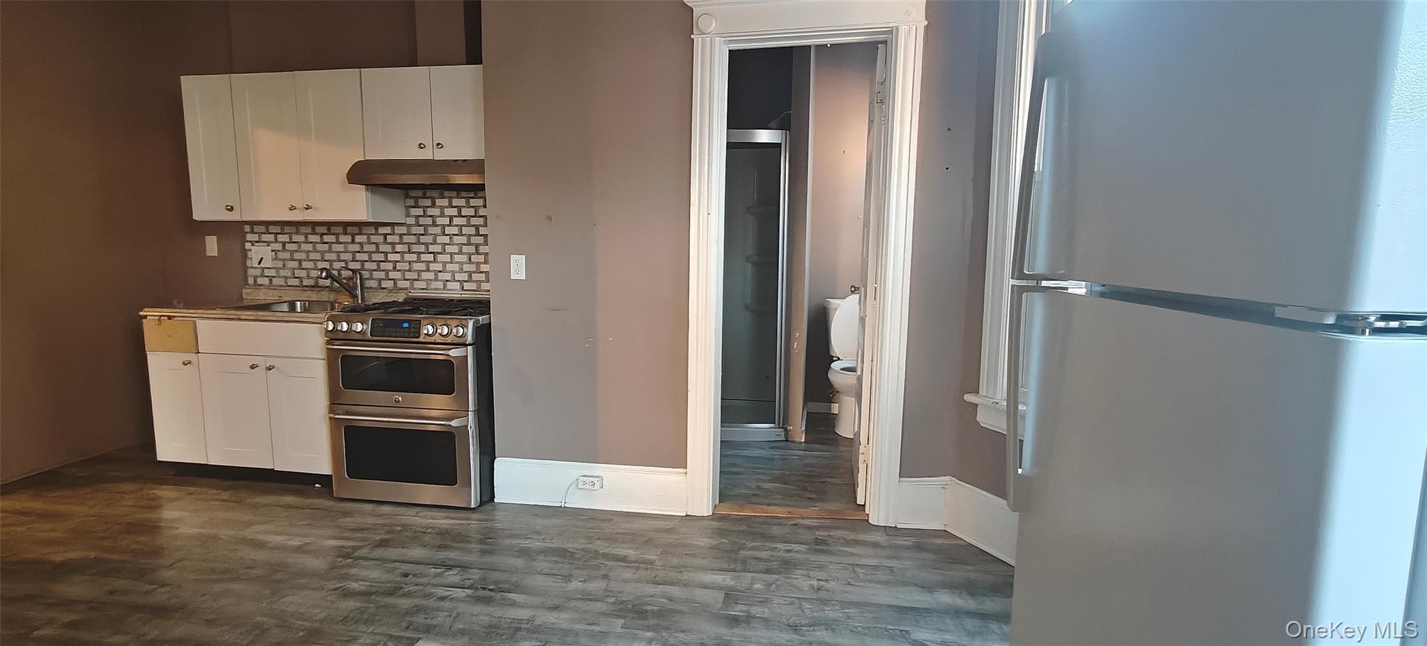 27 Franklin Street # 1F, Poughkeepsie, NY 12601