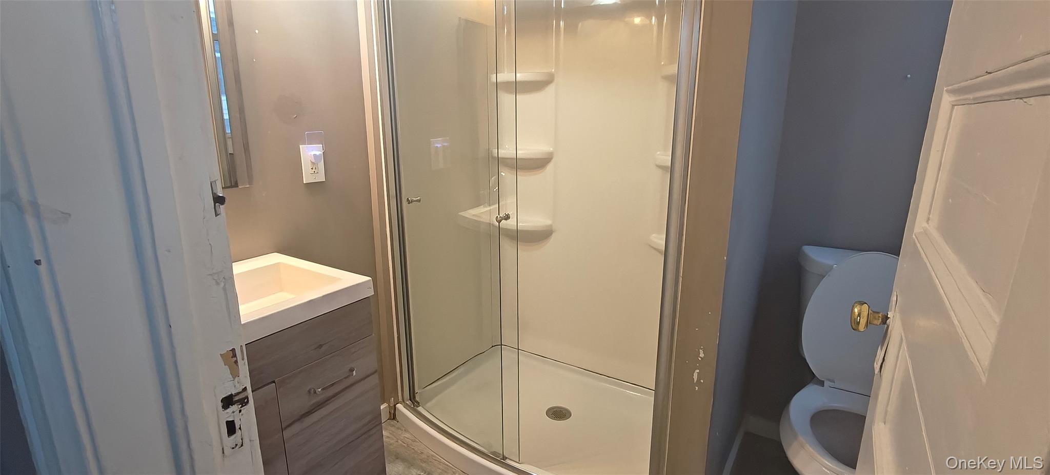 27 Franklin Street # 1F, Poughkeepsie, NY 12601