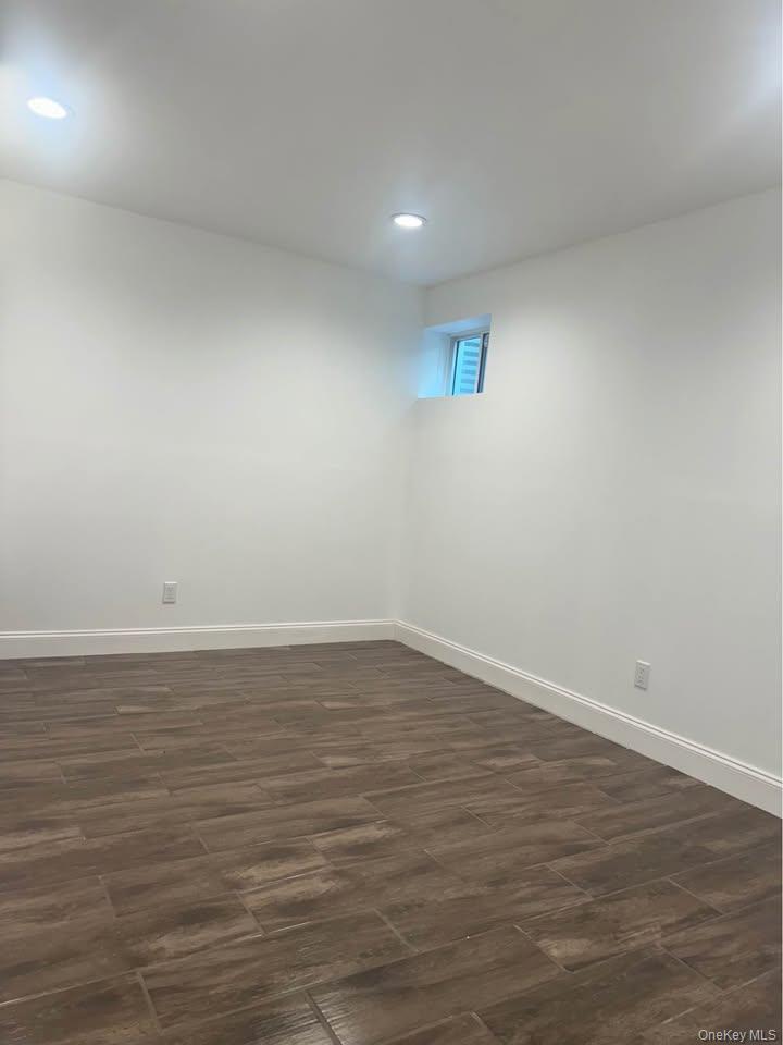 192 Brookfield Avenue, Center Moriches, NY 11934