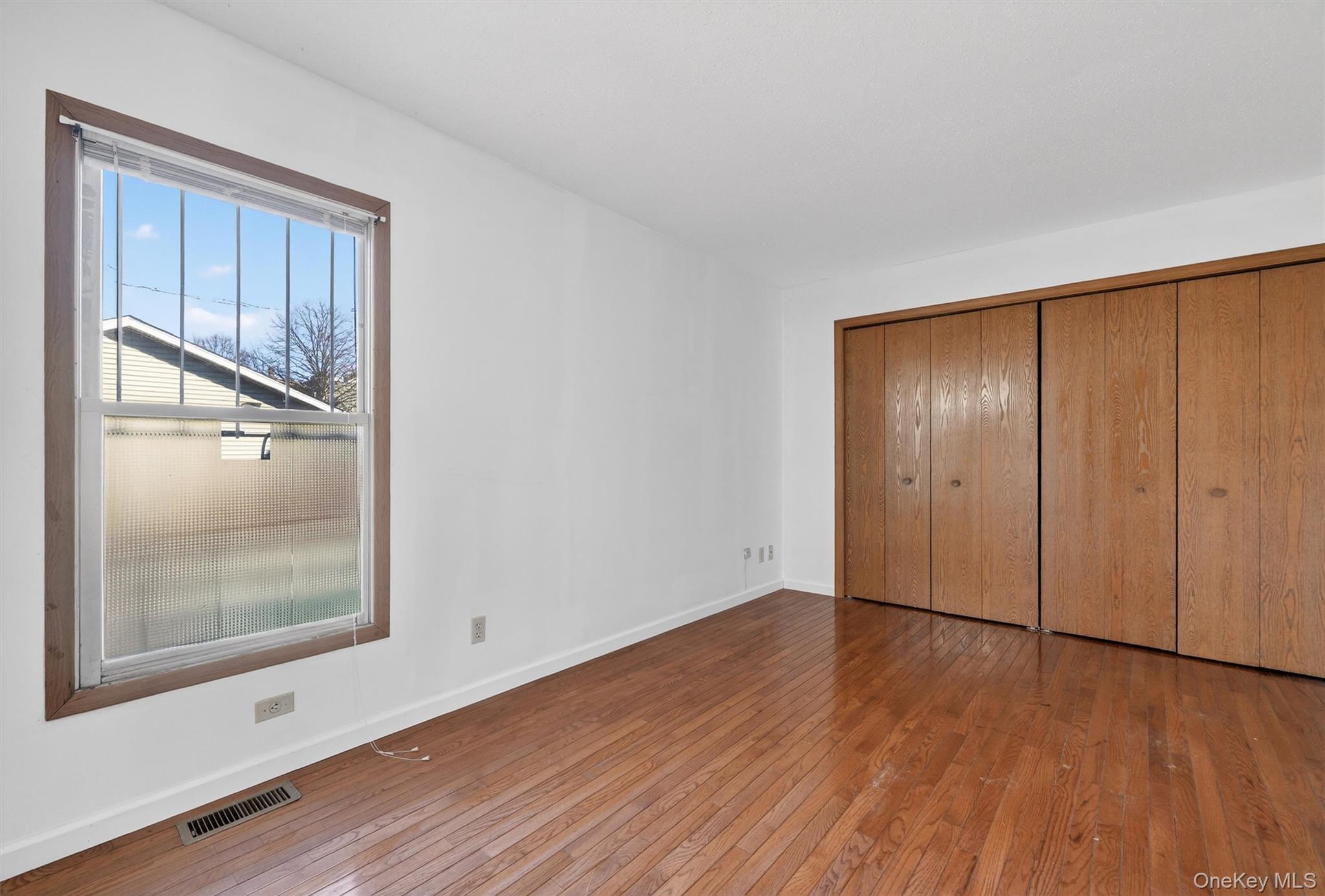 895 E 172nd Street, Bronx, NY 10460