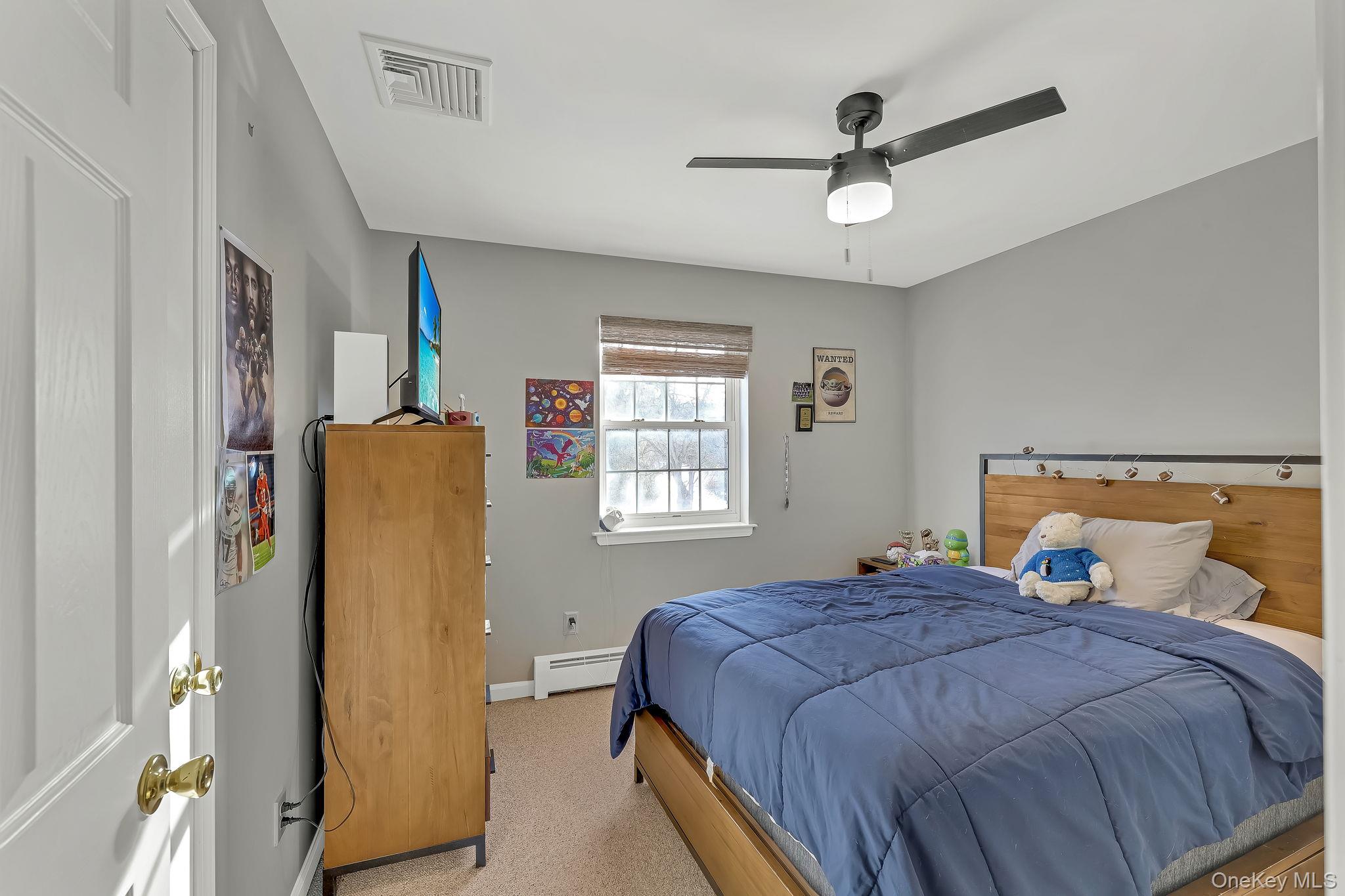 25 Sugarloaf Mountain Road, Chester, NY 10918