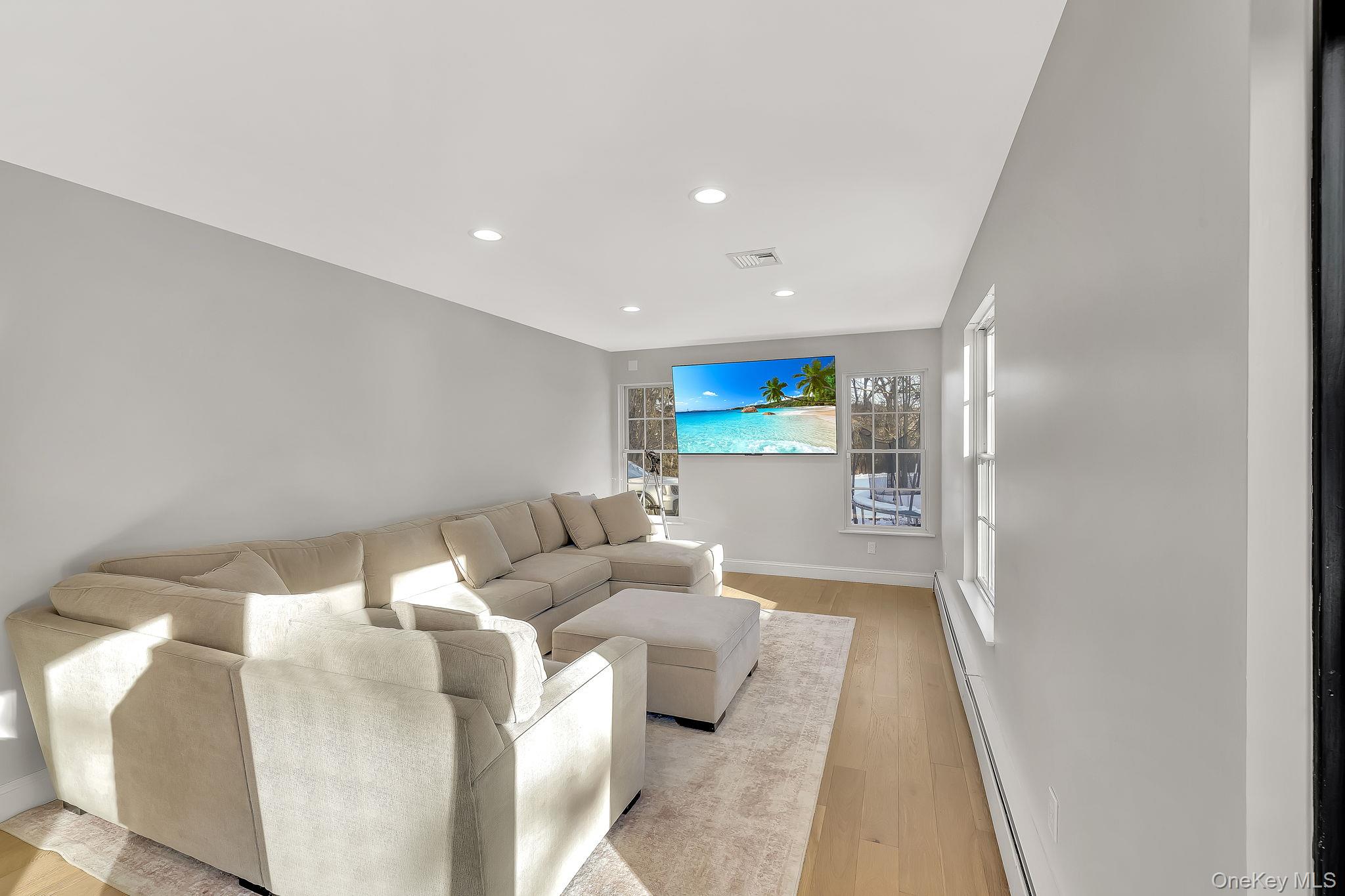 25 Sugarloaf Mountain Road, Chester, NY 10918