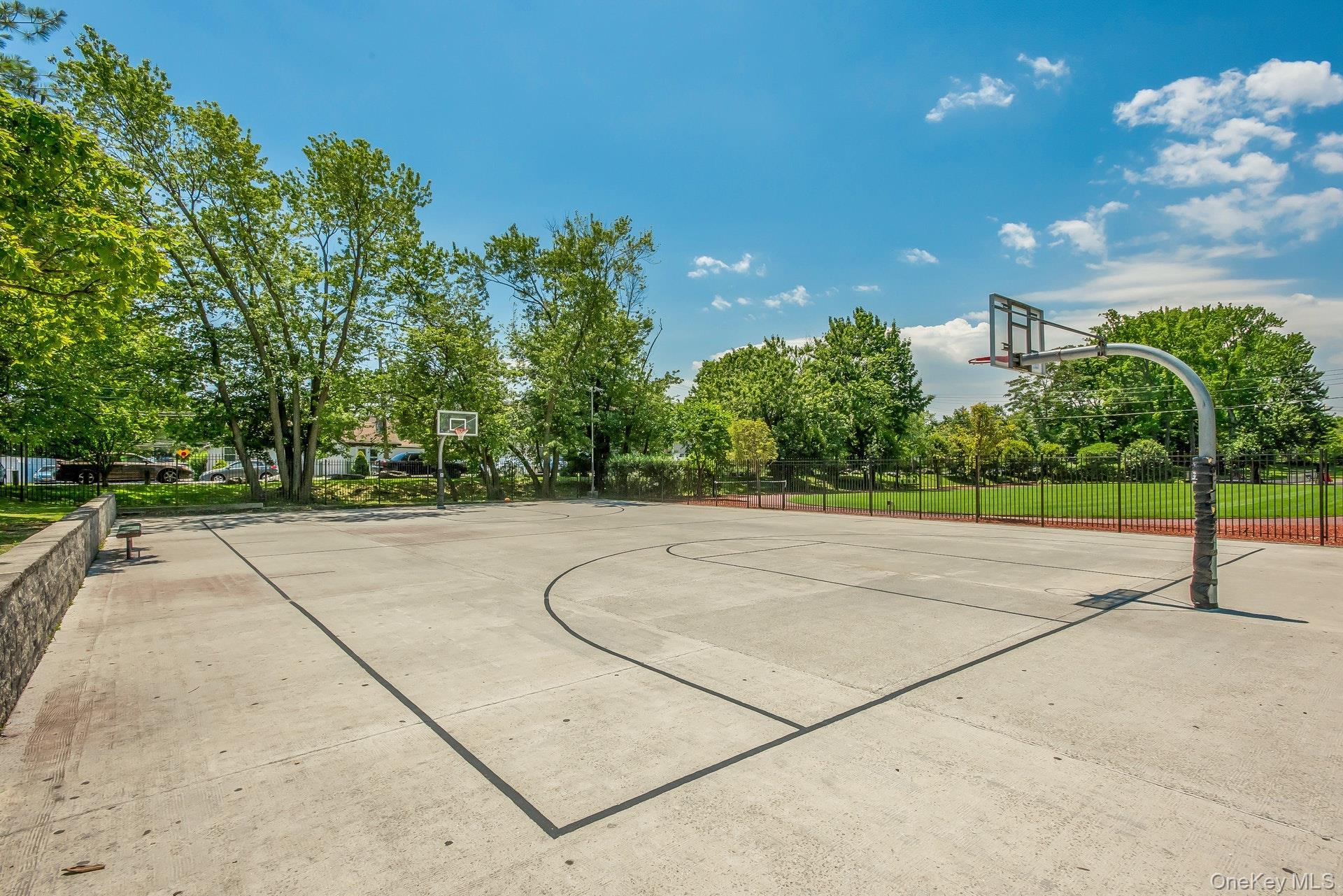 188 Edgewater Park # D, Bronx, NY 10465
