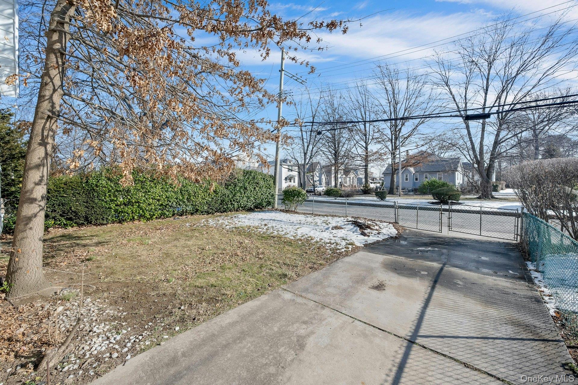 188 Edgewater Park # D, Bronx, NY 10465