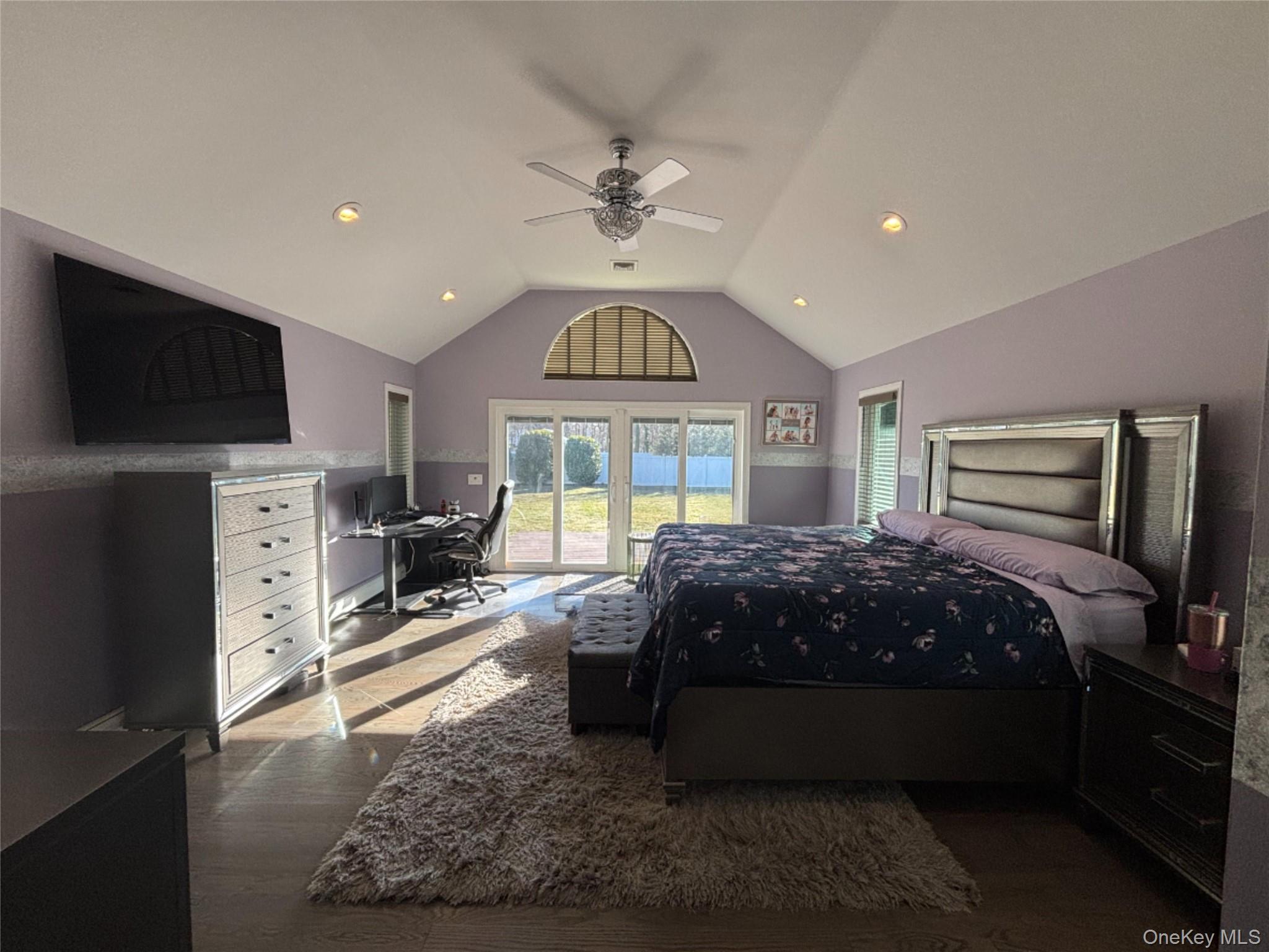 142 5th Street, Saint James, NY 11780