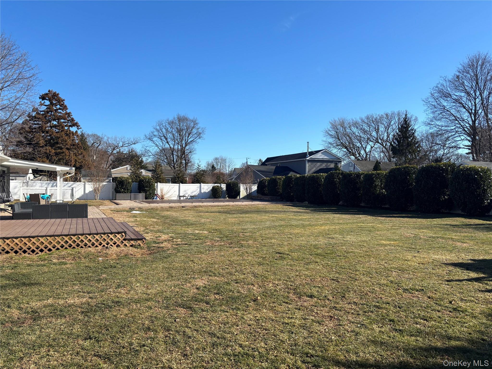 142 5th Street, Saint James, NY 11780