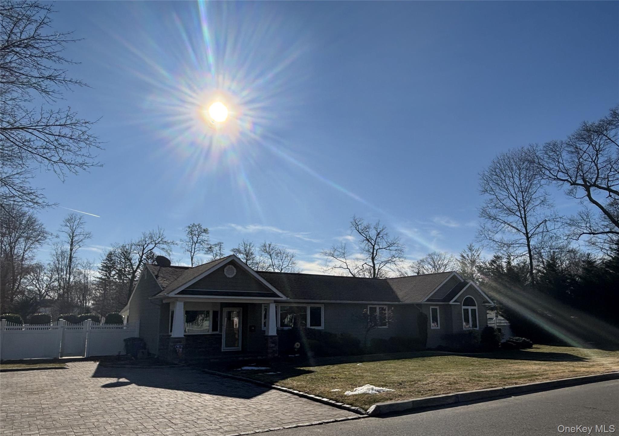 142 5th Street, Saint James, NY 11780