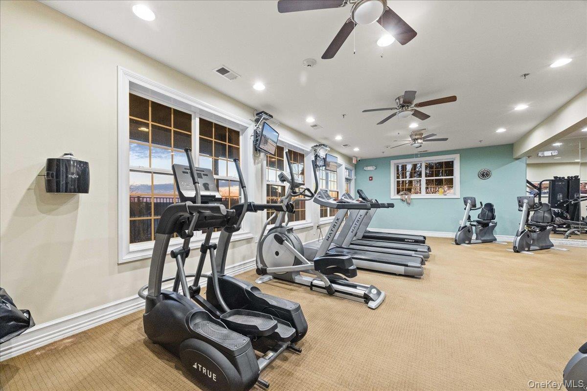 917 Balsam Drive, New Windsor, NY 12553