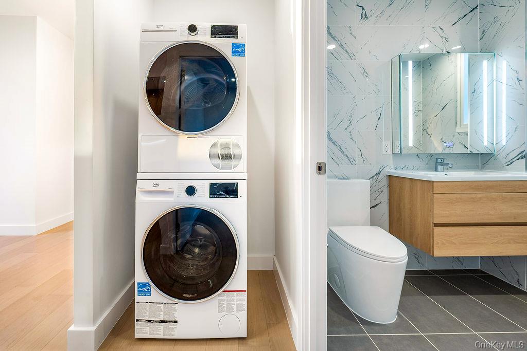 150-02 Northern Blvd # 6A, Flushing, NY 11354