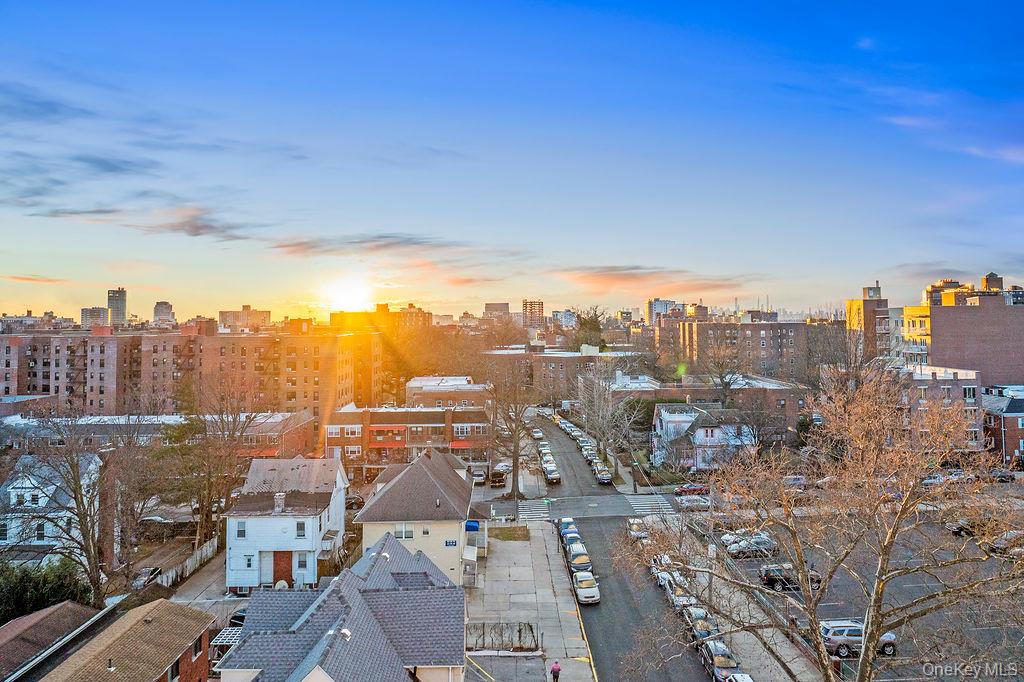 150-02 Northern Blvd # 6A, Flushing, NY 11354