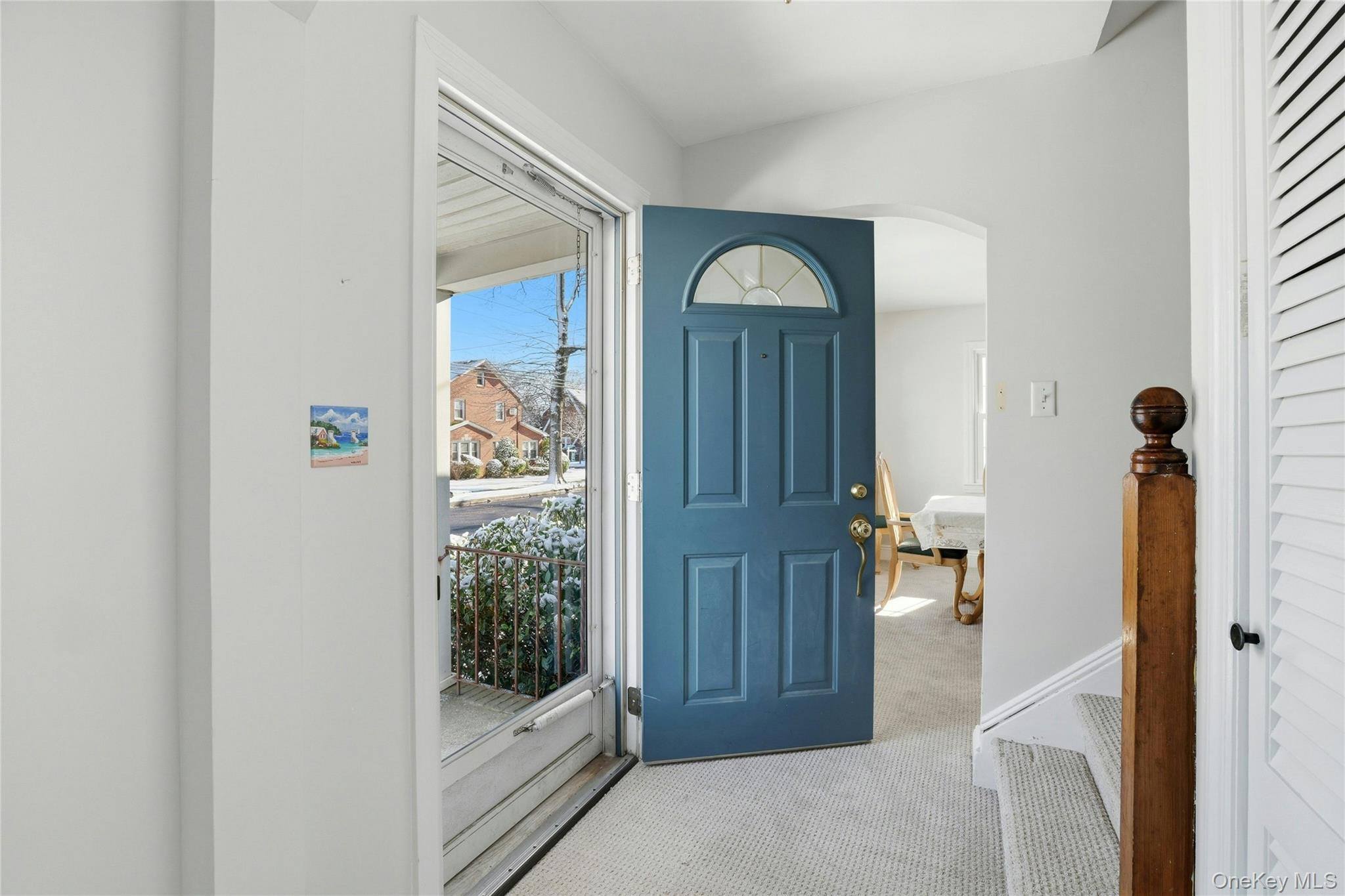 82 Spruce Avenue, Floral Park, NY 11001