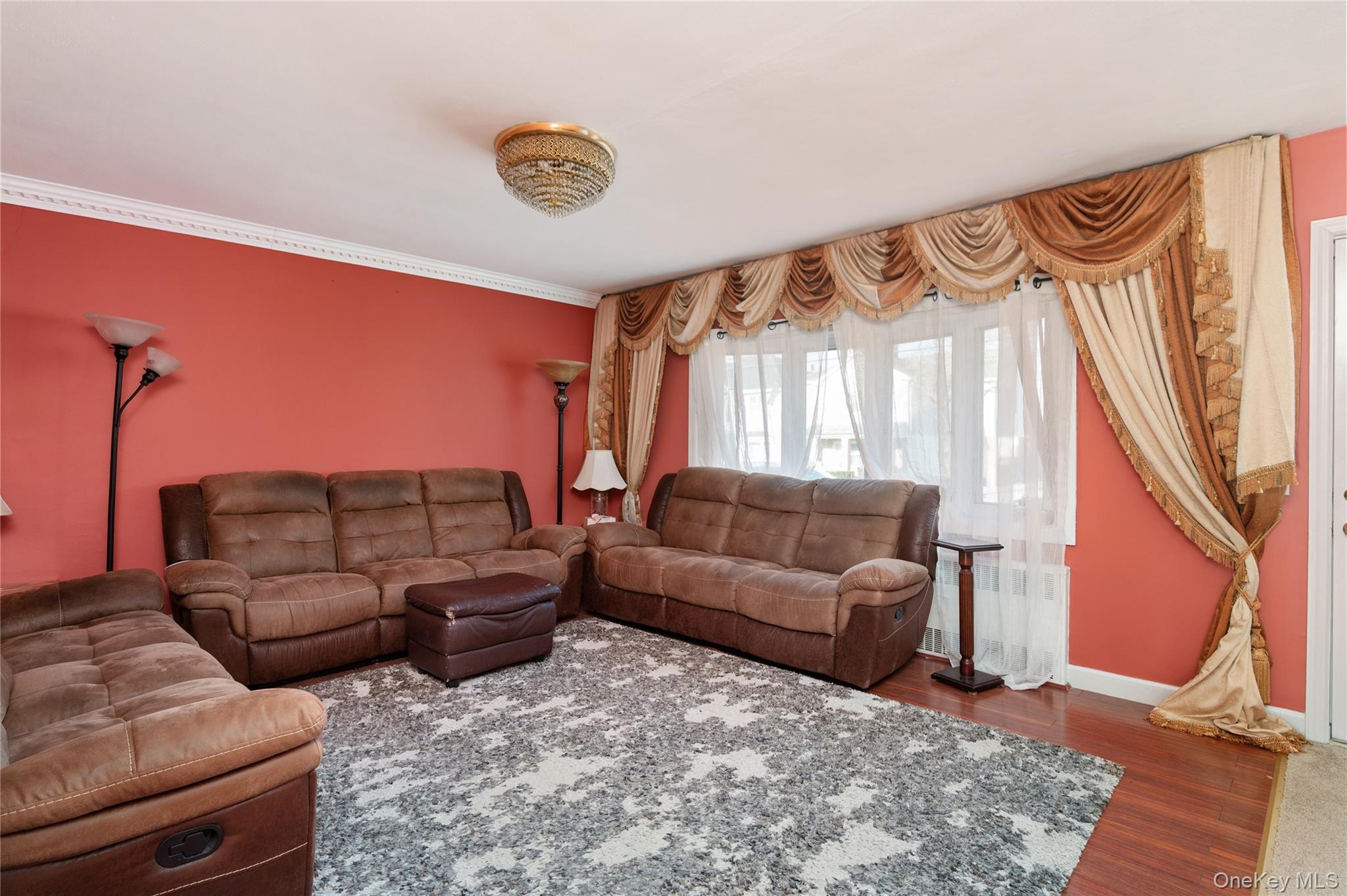 30 1St Street, New Hyde Park, NY 11040