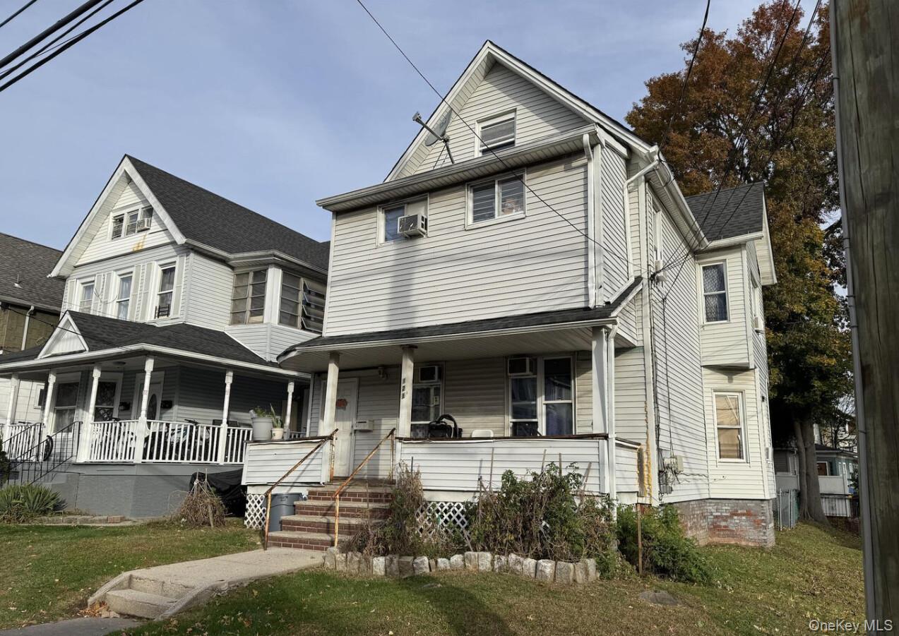 121 Harrison Avenue, Staten Island, NY 10302