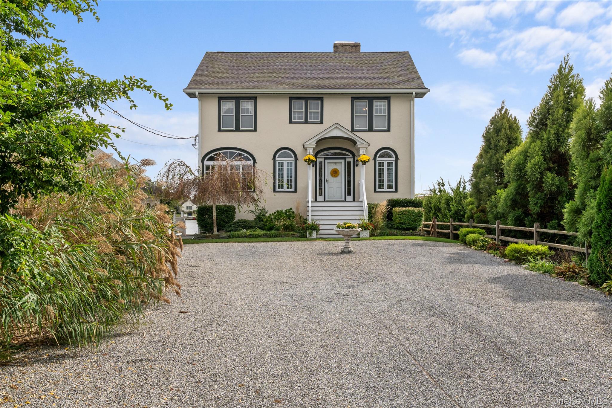 260 Ocean Avenue, Amityville, NY 11701