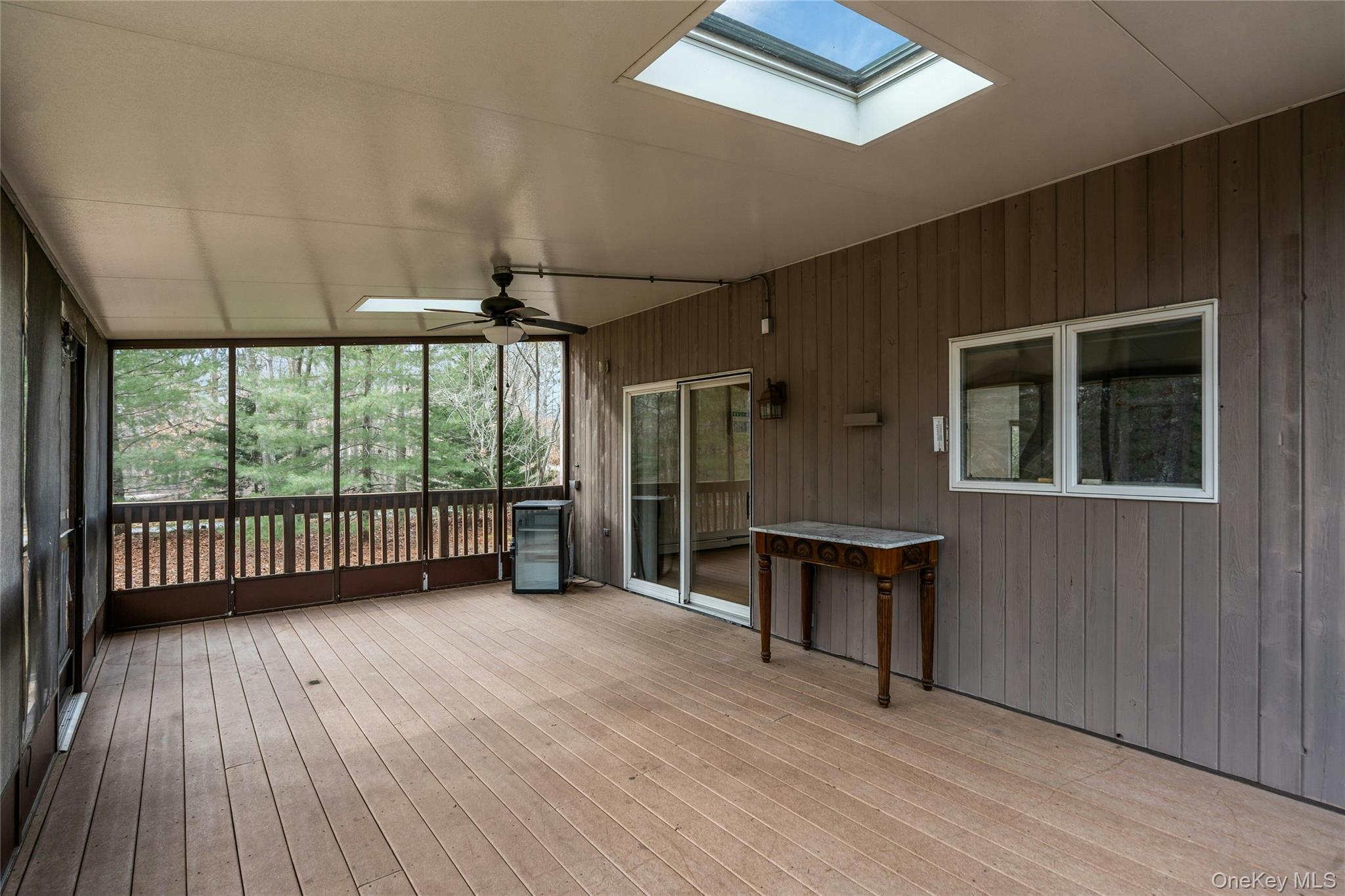 23 Bellows Terrace, Hampton Bays, NY 11946