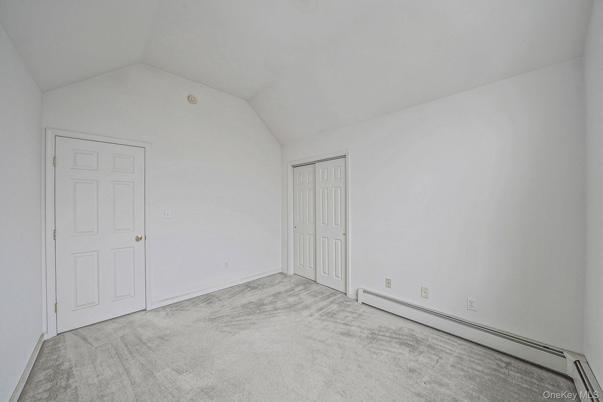 22 Wright Road, Manorville, NY 11949