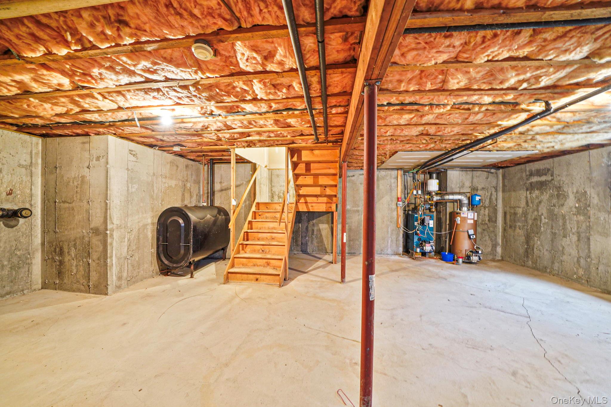 22 Wright Road, Manorville, NY 11949