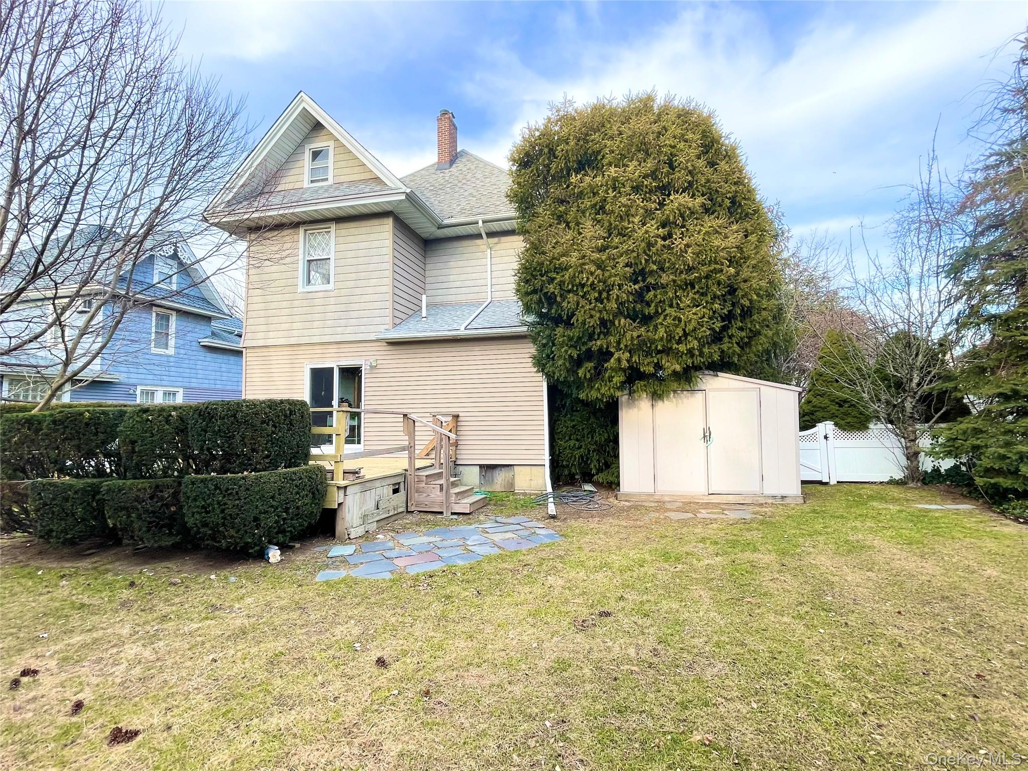 2752 Academy Street, Oceanside, NY 11572