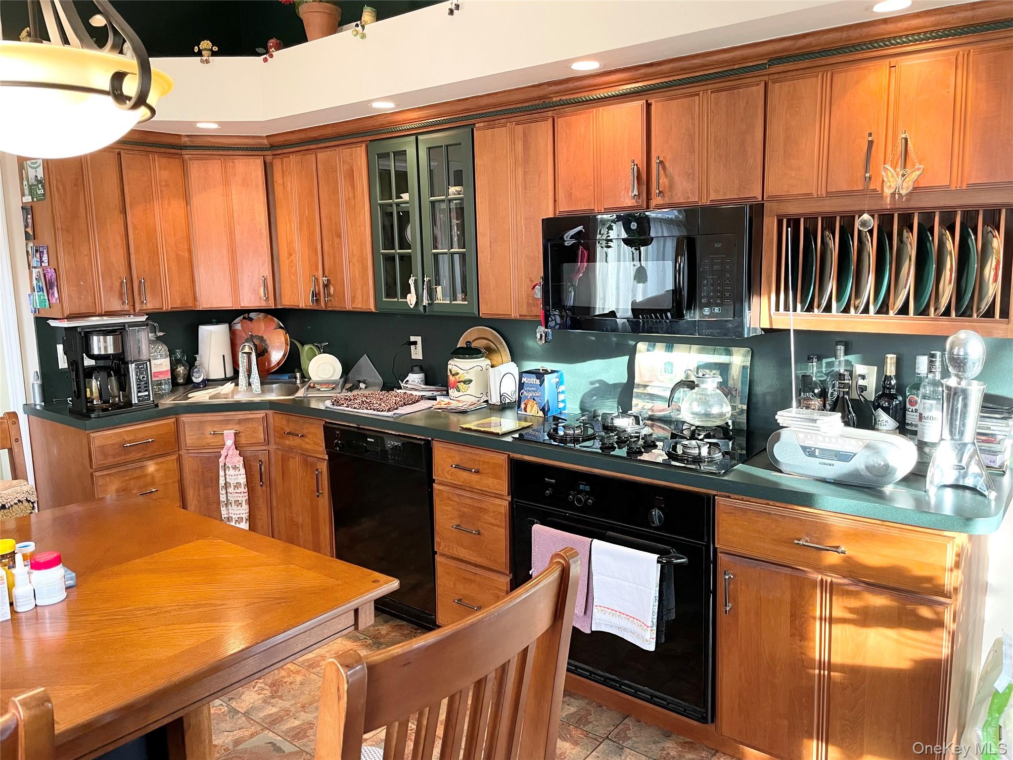 2752 Academy Street, Oceanside, NY 11572