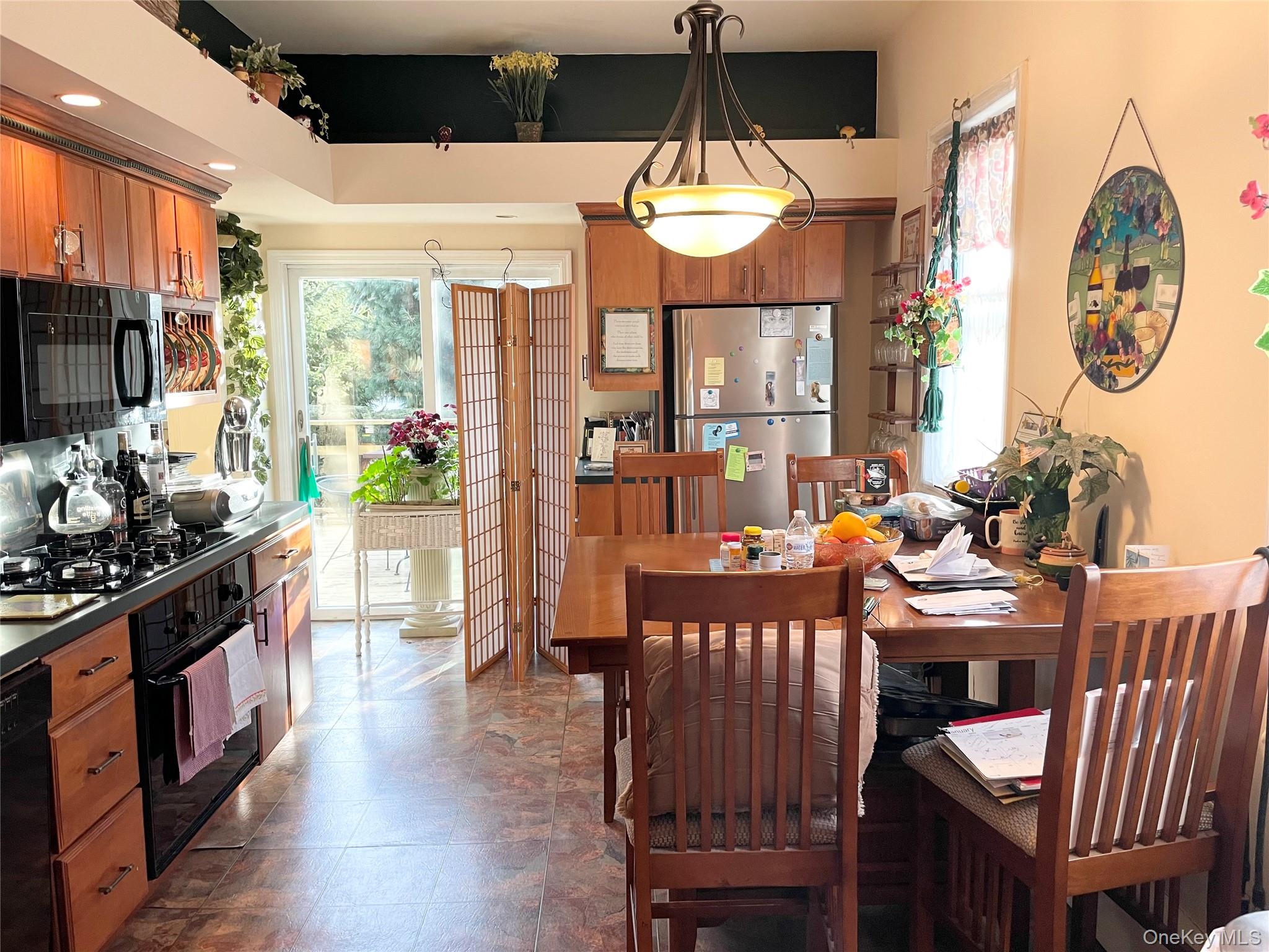 2752 Academy Street, Oceanside, NY 11572