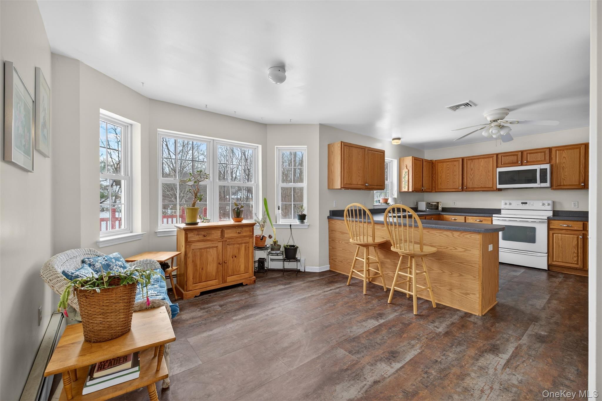 6 Jill Marie Circle, Wallkill, NY 12589