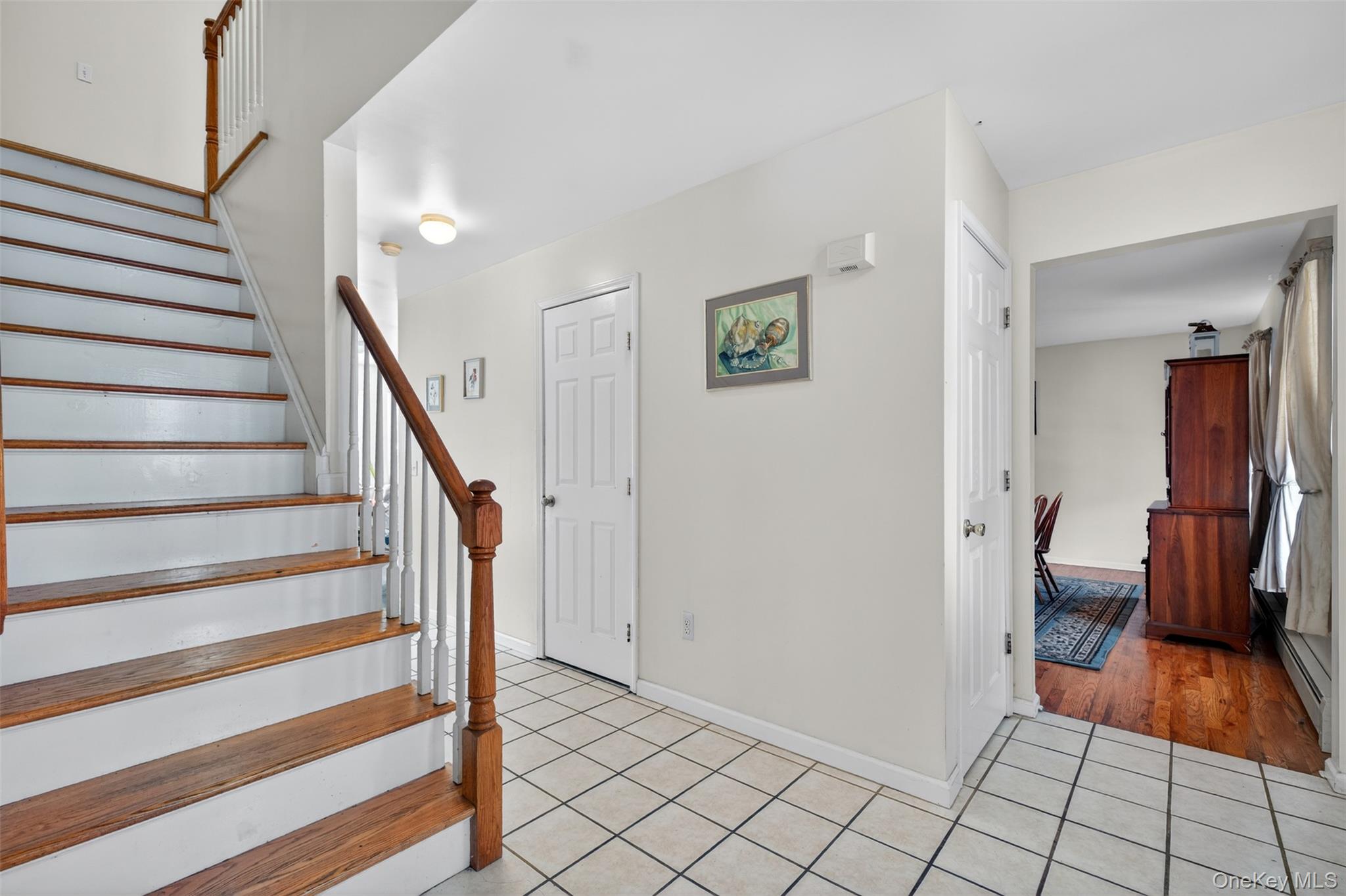 6 Jill Marie Circle, Wallkill, NY 12589