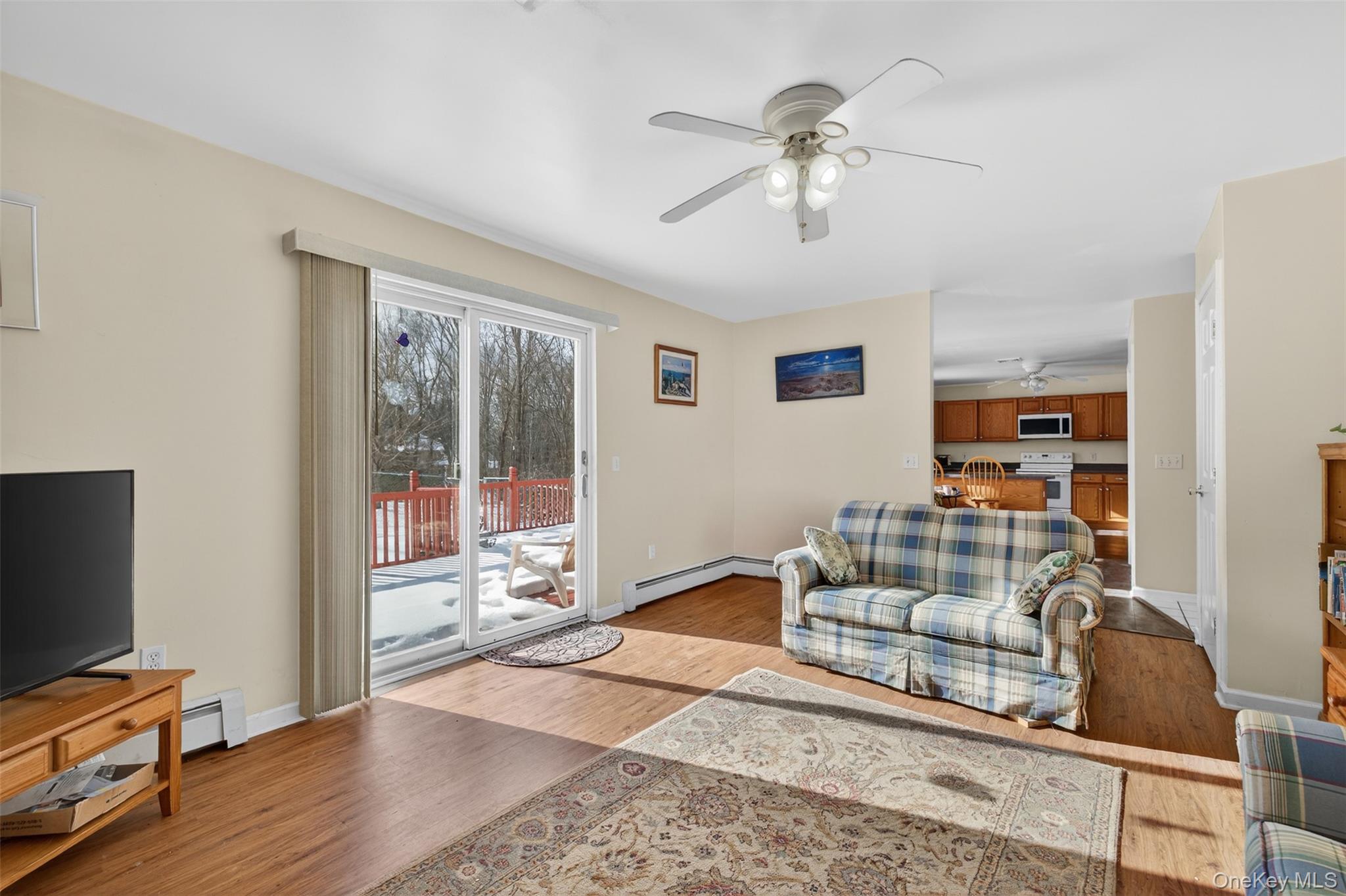 6 Jill Marie Circle, Wallkill, NY 12589